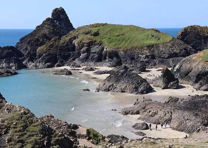 Housel Bay Hotel